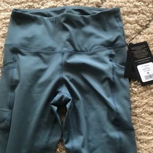 90 degree reflex leggings